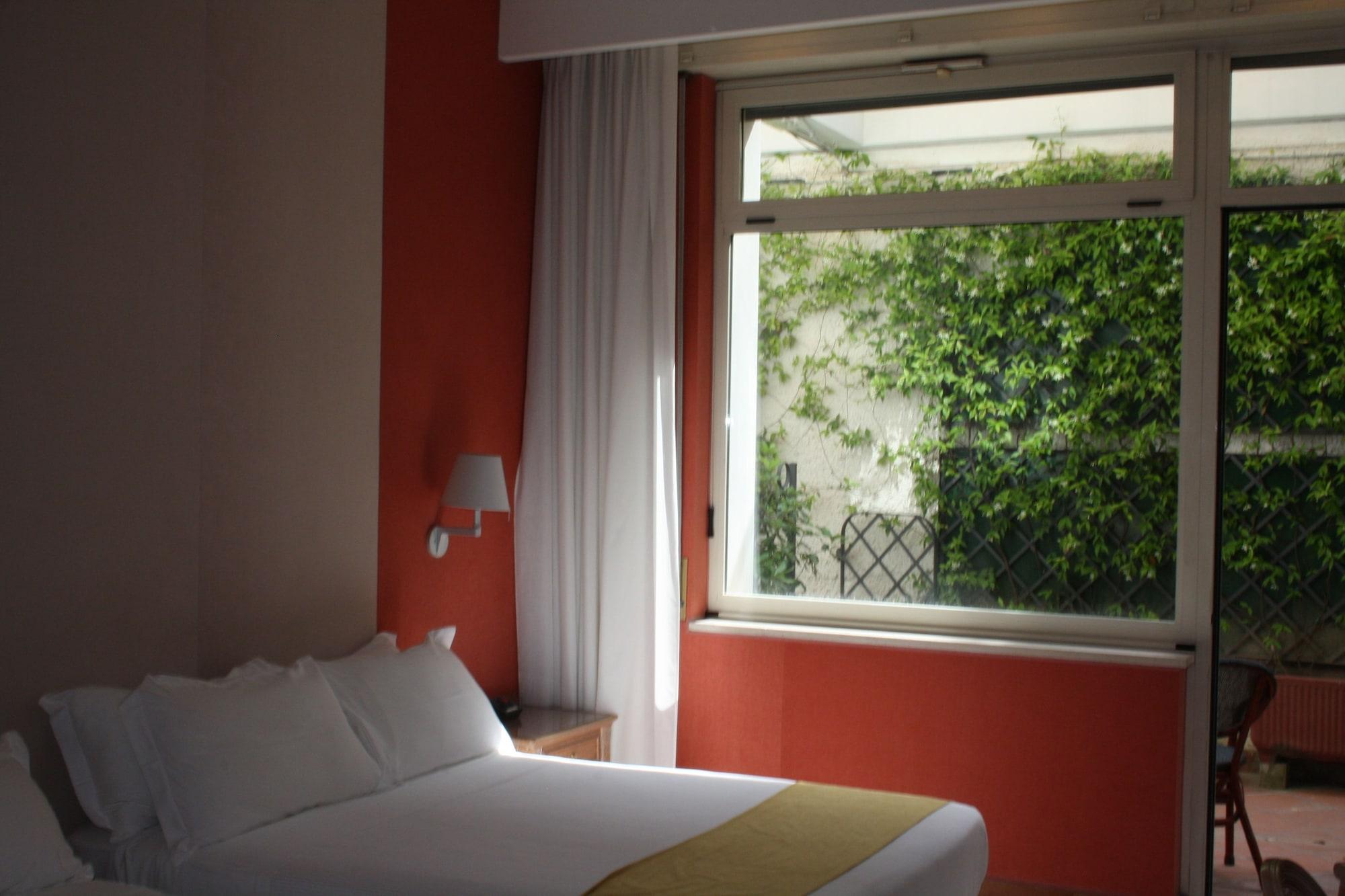 Culture Hotel Villa Capodimonte Napoli Bagian luar foto