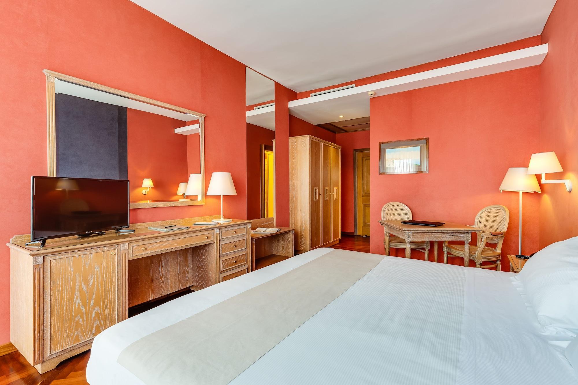 Culture Hotel Villa Capodimonte Napoli Bagian luar foto