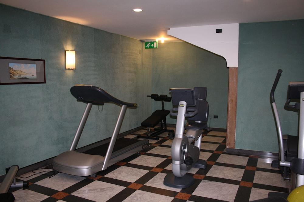 Culture Hotel Villa Capodimonte Napoli Bagian luar foto