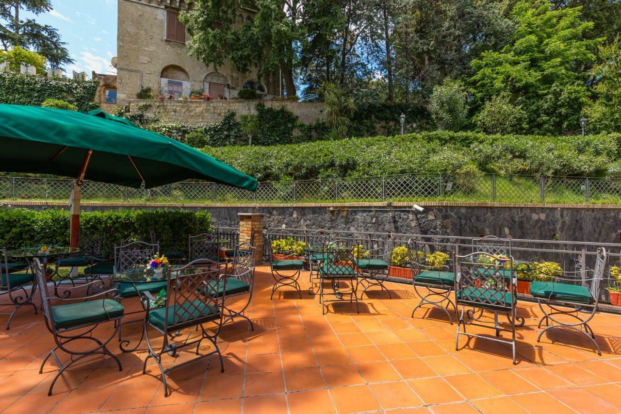 Culture Hotel Villa Capodimonte Napoli Bagian luar foto