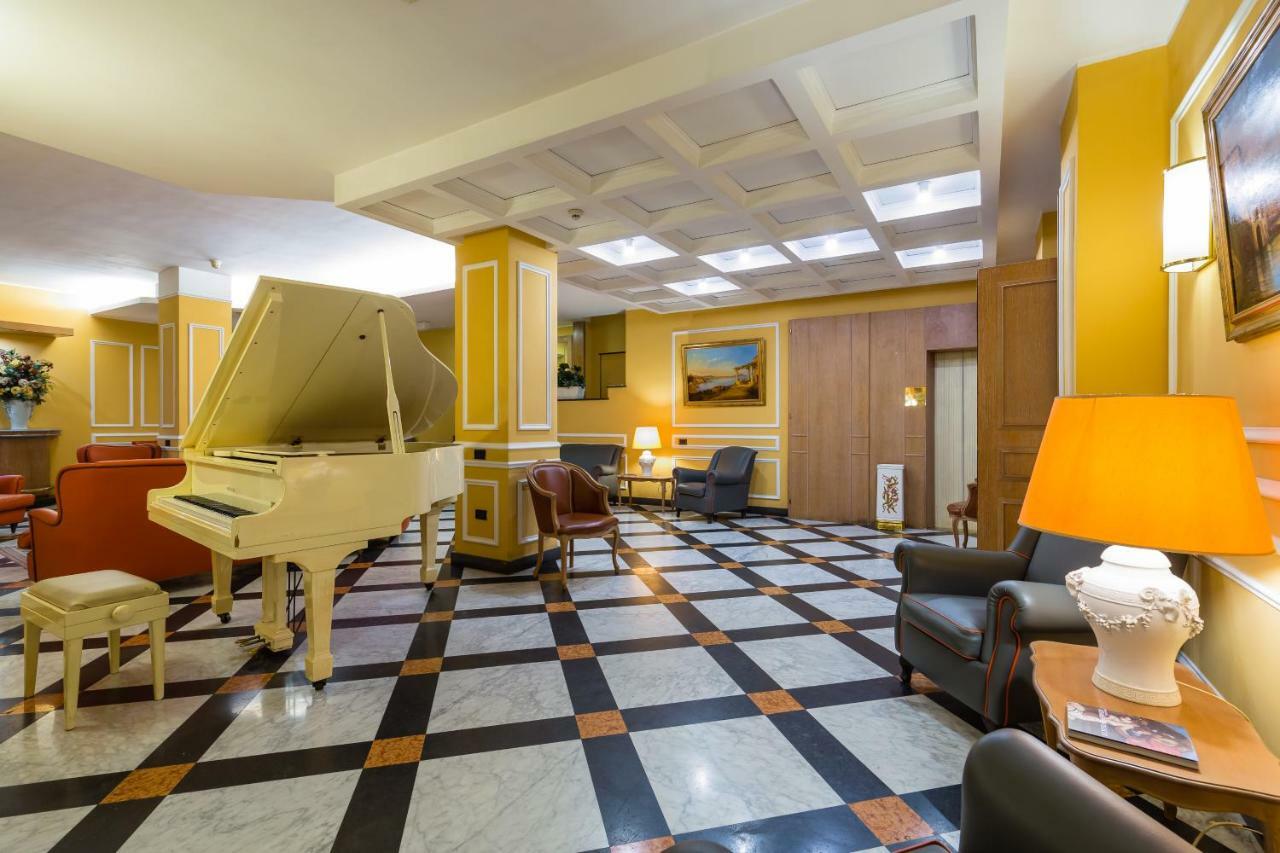 Culture Hotel Villa Capodimonte Napoli Bagian luar foto