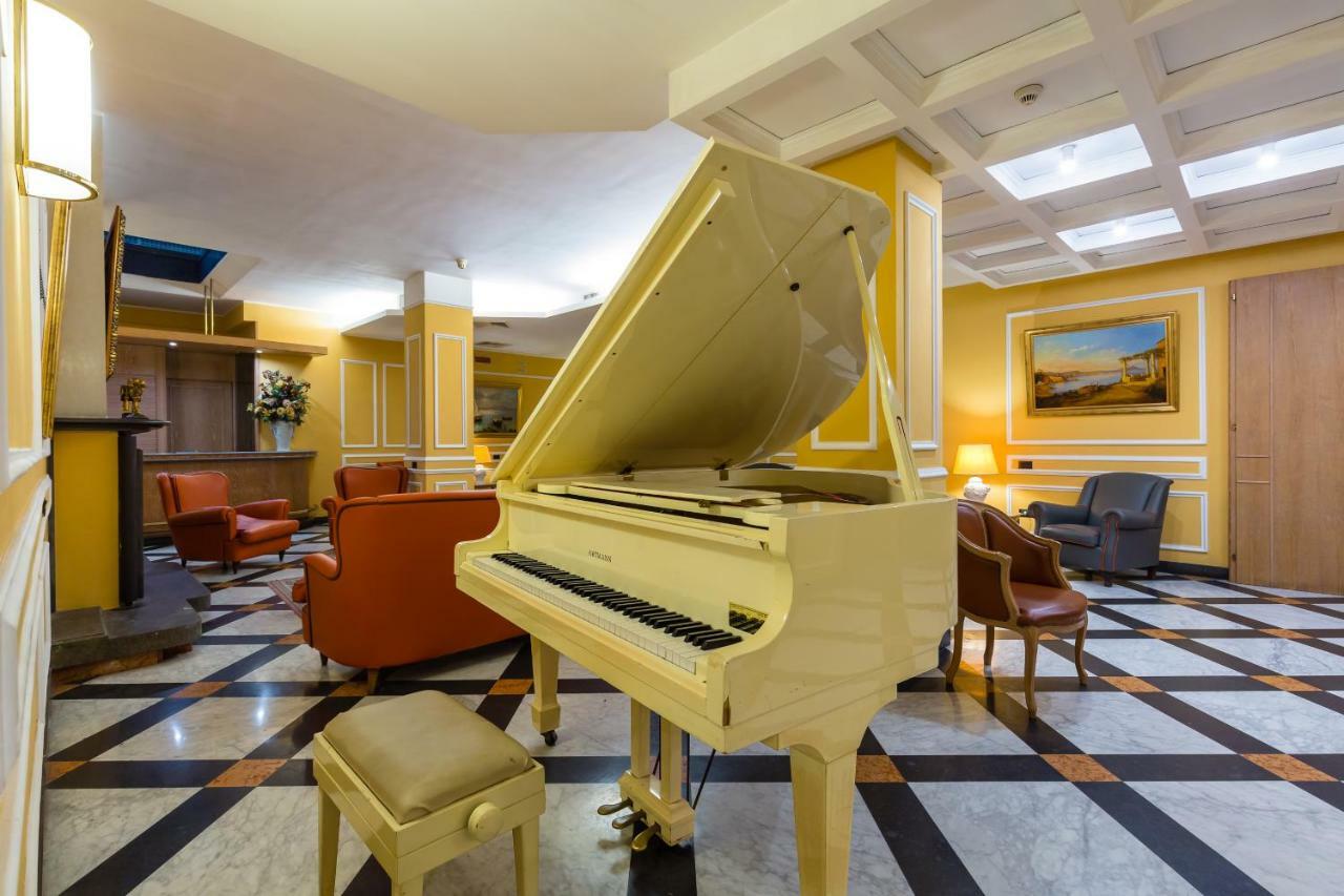 Culture Hotel Villa Capodimonte Napoli Bagian luar foto